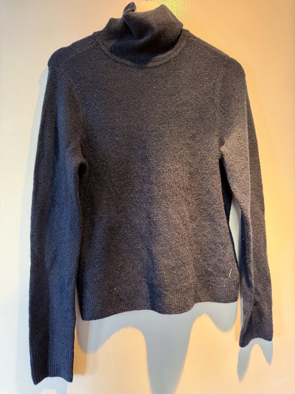 Abercrombie & Fitch Charcoal Cropped Mock Neck Sweater NWT